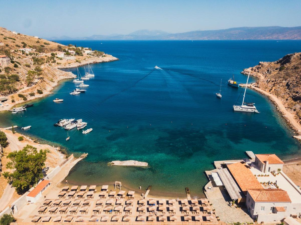 Mandraki Beach Resort Buitenkant foto