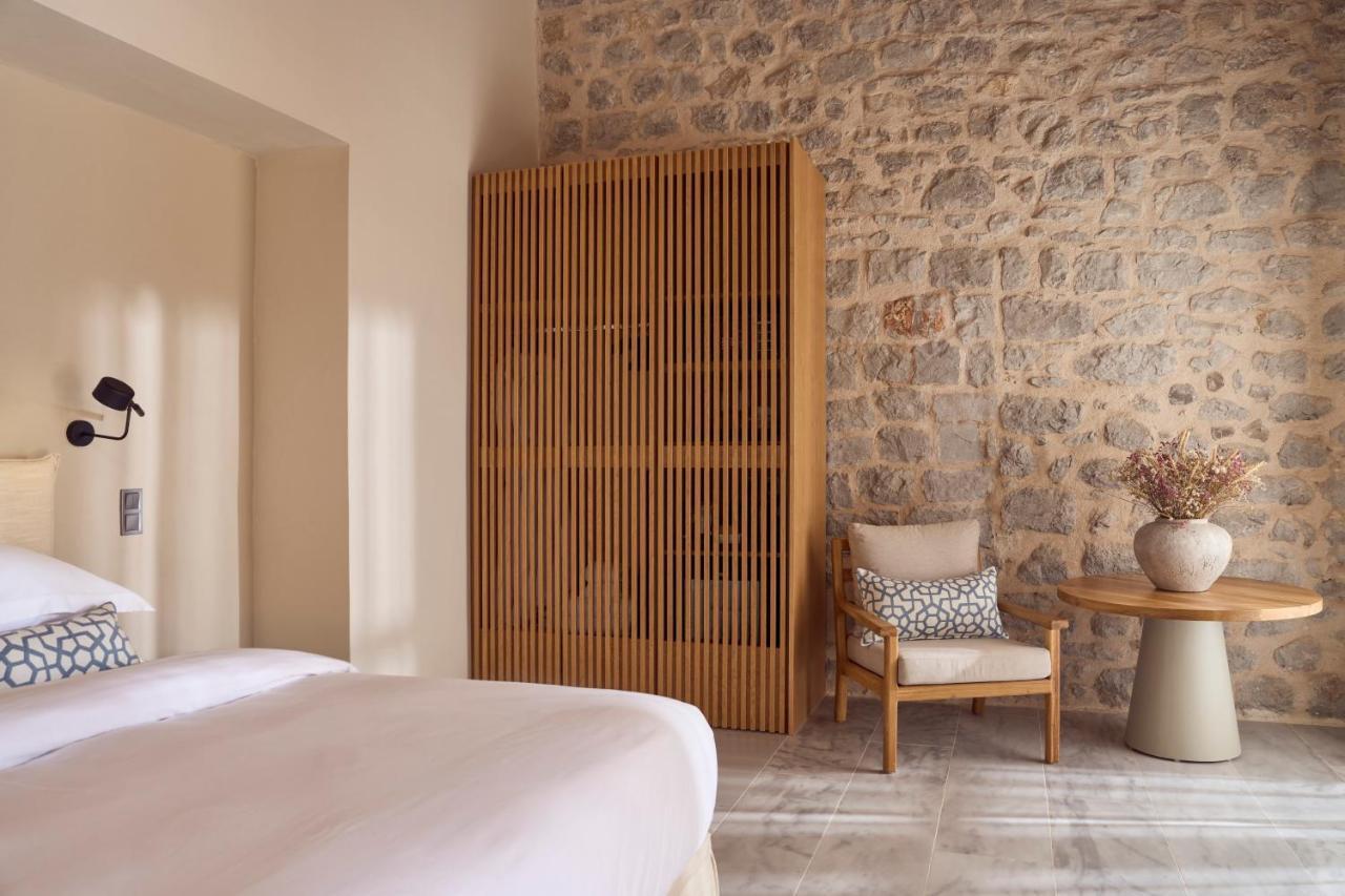Mandraki Beach Resort Buitenkant foto