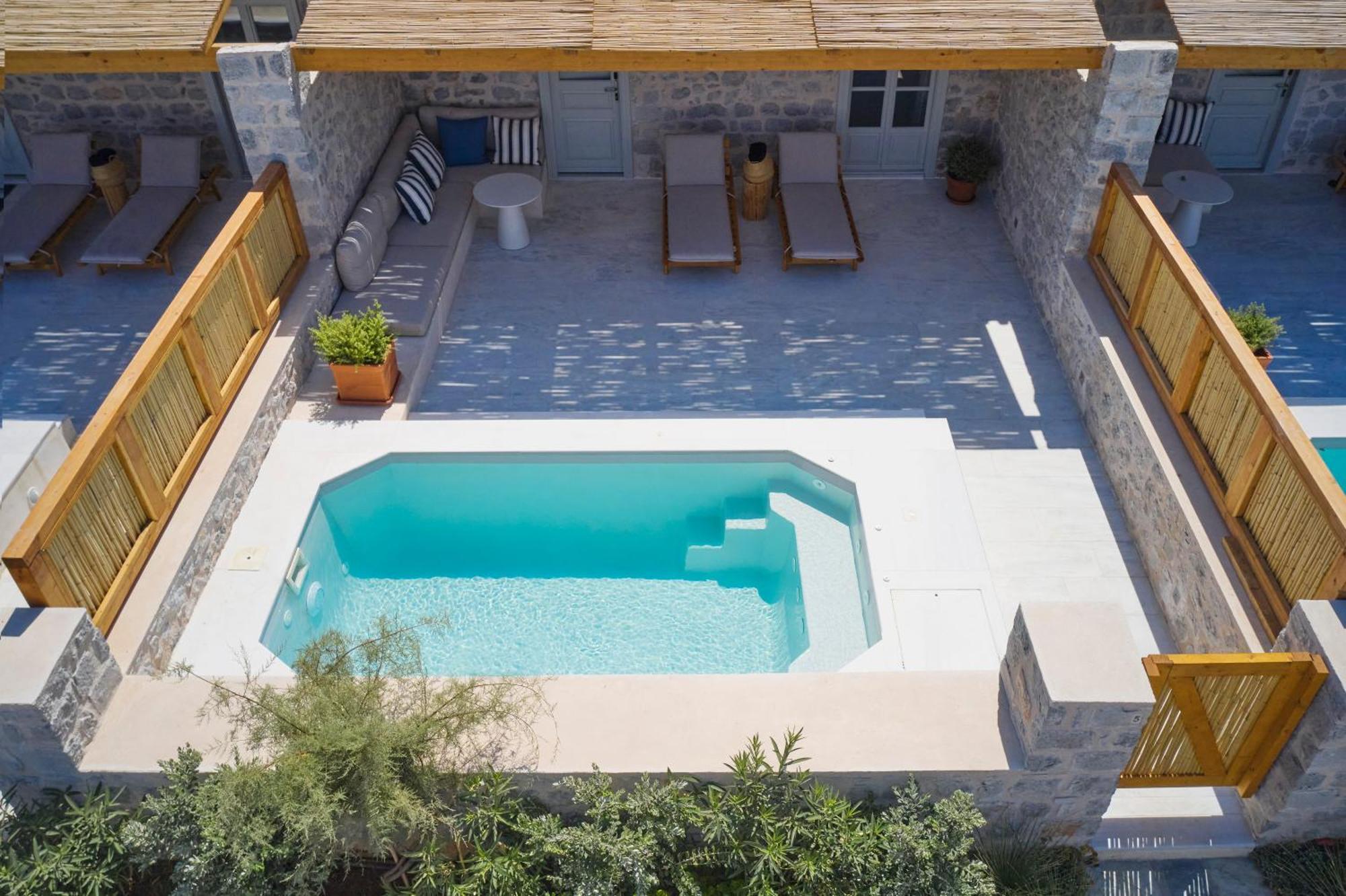 Mandraki Beach Resort Buitenkant foto